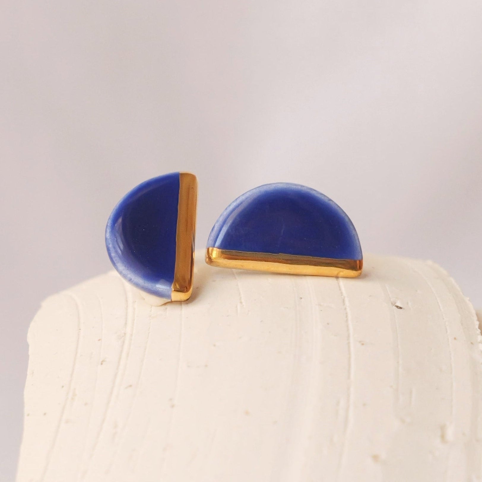 Eris Earrings - Anemis
