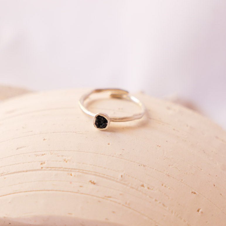 Karpós Silver Ring - Anemis